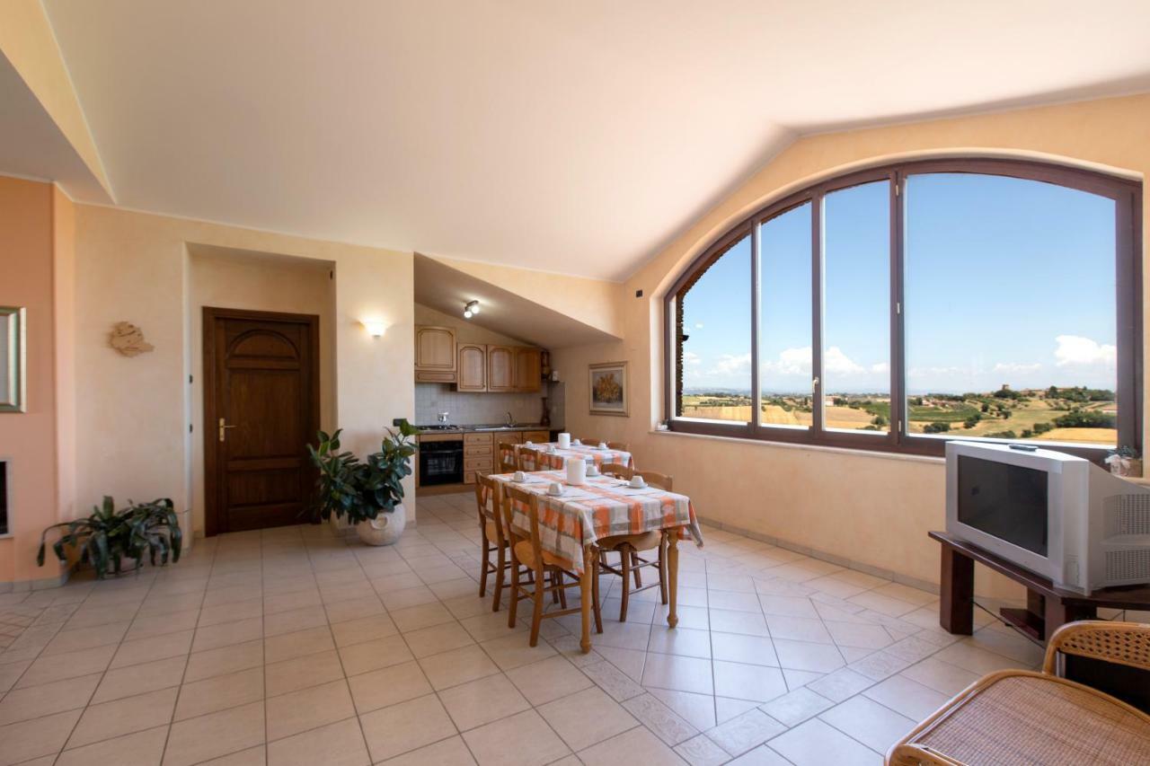 B&B La Casa Fra Gli Olivi Marsciano Eksteriør bilde