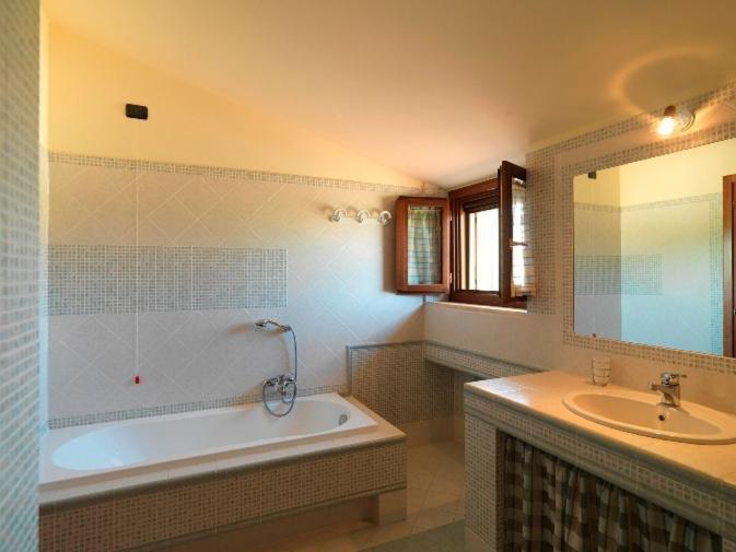 B&B La Casa Fra Gli Olivi Marsciano Eksteriør bilde